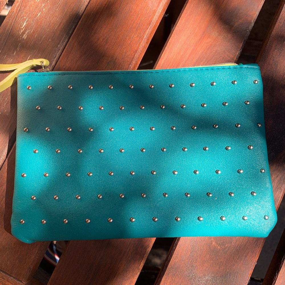 Brand New Turquoise Ipsy Cosmetic Case